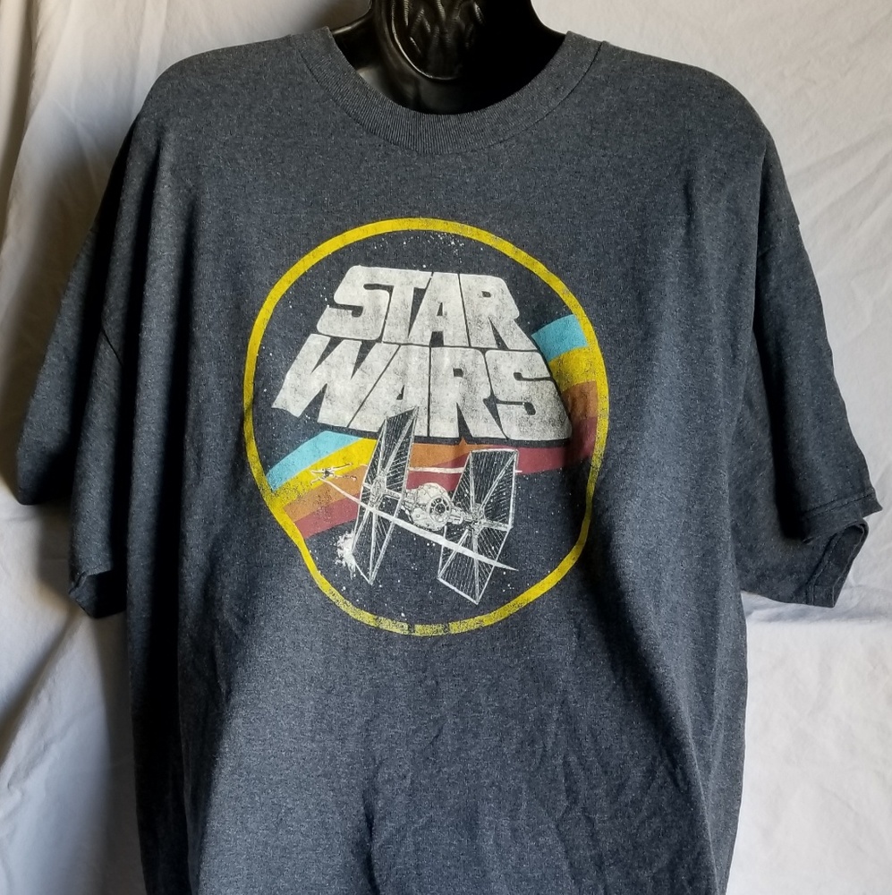 Star Wars graphic tshirt size XL
